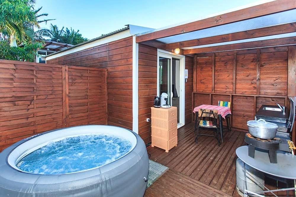 L'Escapade Creole Jacuzzi Privatif Bungalow Bananier Saint-Joseph Exterior photo